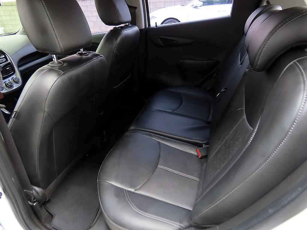 Chevrolet Spark - Vista 5