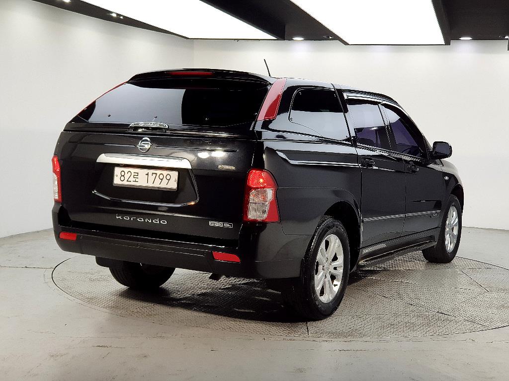 Ssangyong Korando - Vista 4