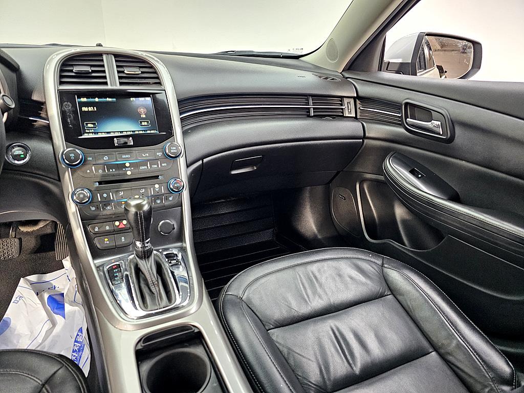 Chevrolet Malibu - Vista 9