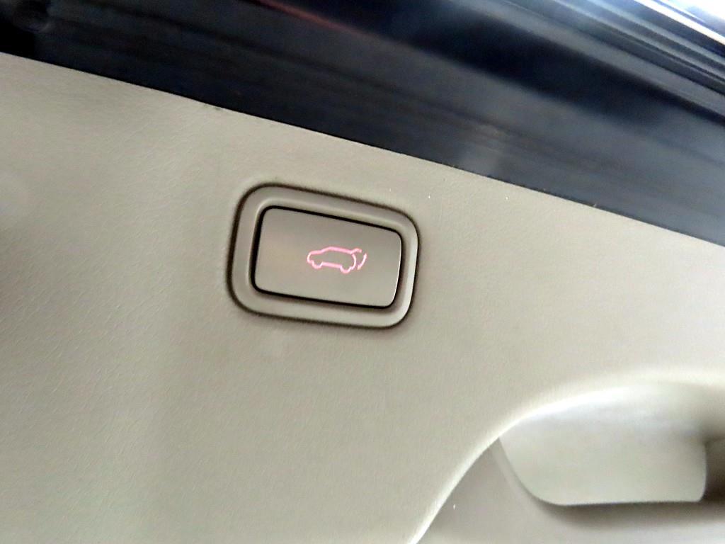 KIA Carnival 2019 Negro - Importación desde Corea - HF Imports Iquique - Foto 15