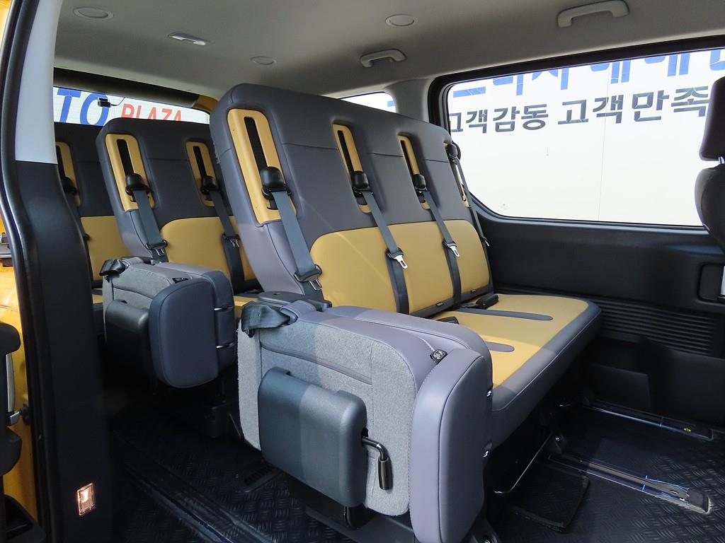 HYUNDAI Staria - Vista 7