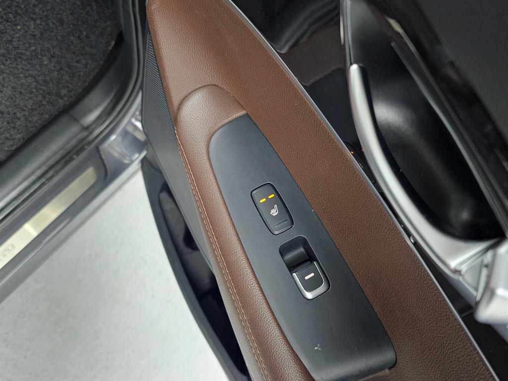 KIA Sorento 2015 Gris - Importación desde Corea - HF Imports Iquique - Foto 16