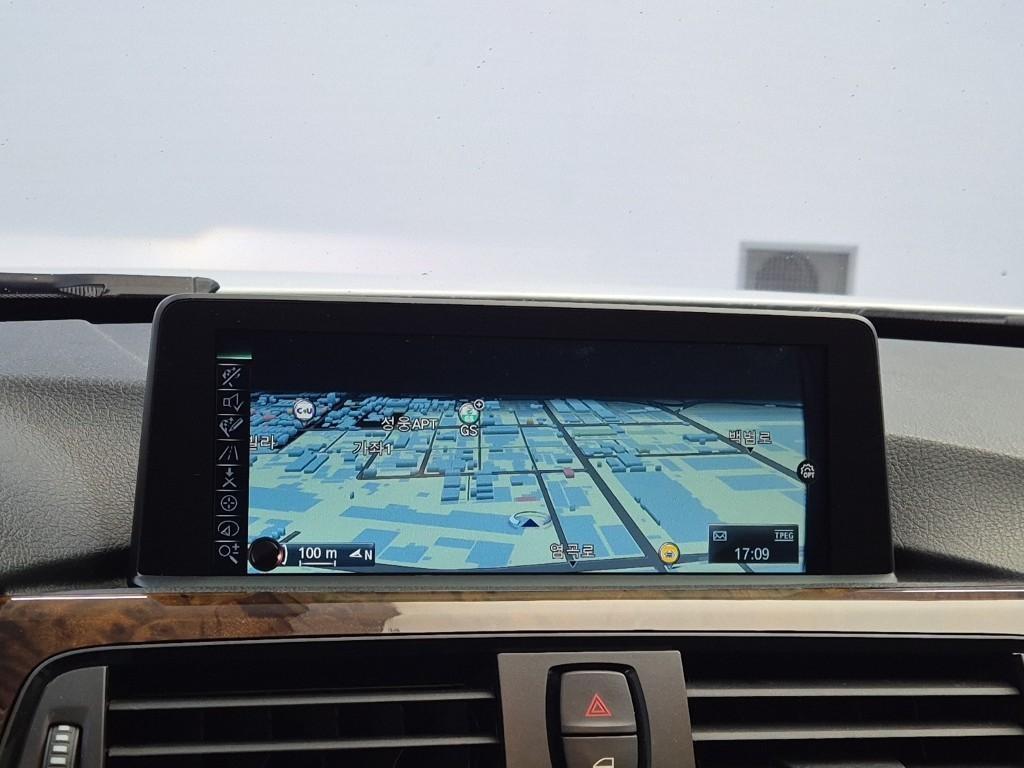 BMW 3 series - Vista 11