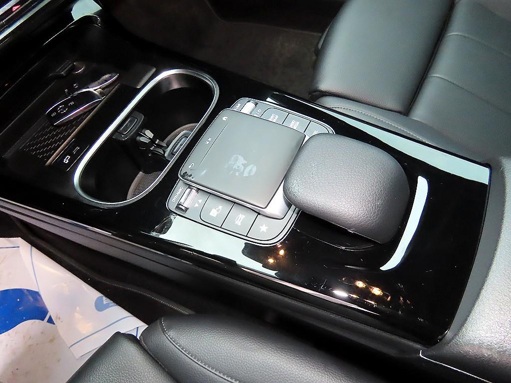 Mercedes Benz A Class - Vista 11