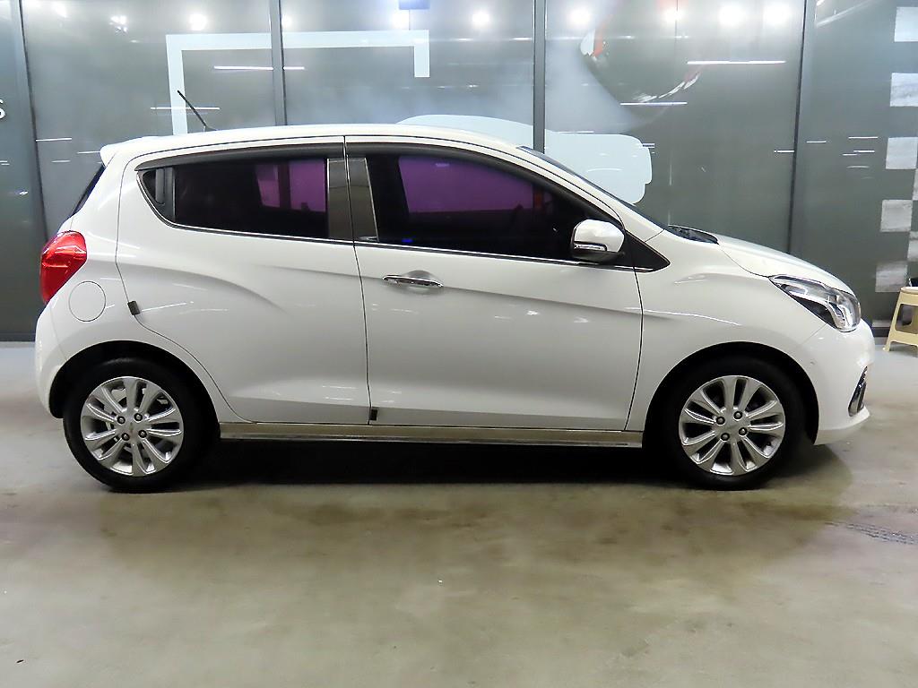 Chevrolet Spark - Vista 3