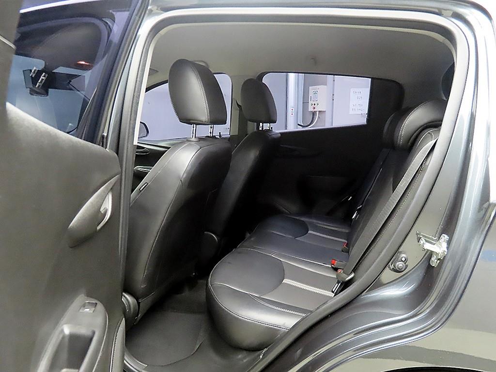 Chevrolet Spark - Vista 6