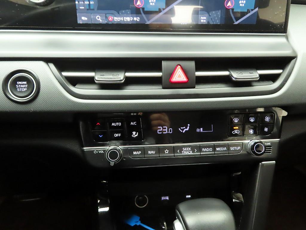 KIA Seltos - Vista 9