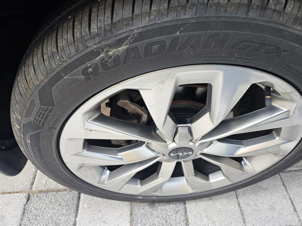 KIA Sorento - Vista 12