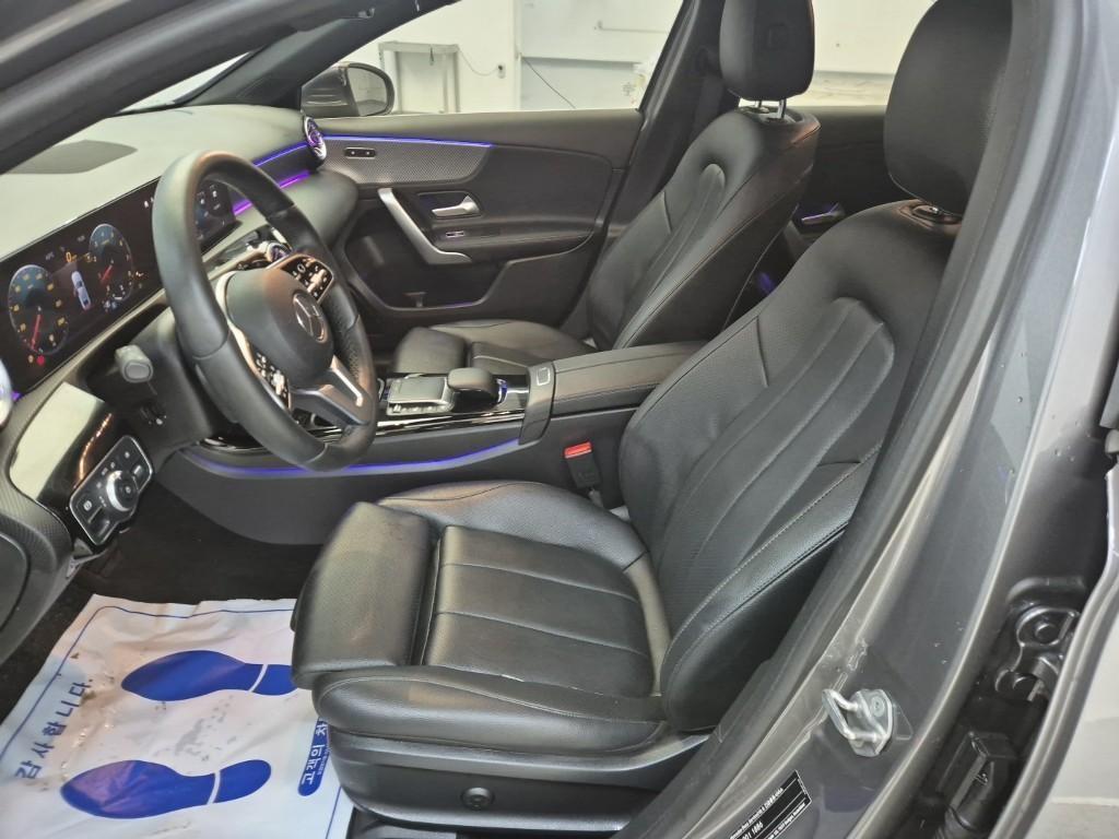 Mercedes Benz A Class - Vista 11