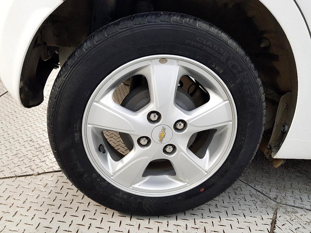 Chevrolet Spark 2016 Blanco - Importación desde Corea - HF Imports Iquique - Foto 20