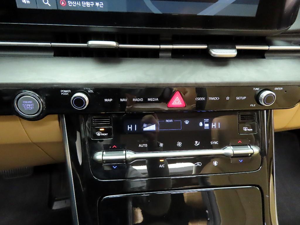 KIA Carnival - Vista 9