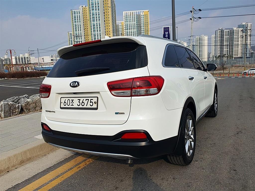 KIA Sorento - Vista 6