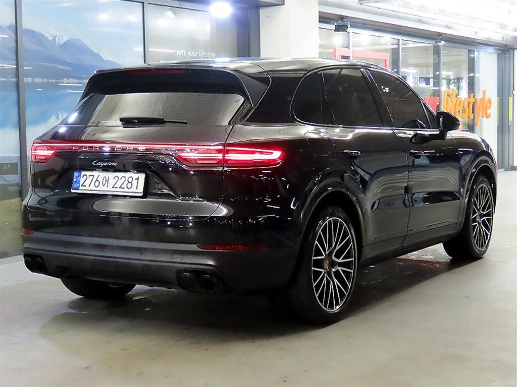 Porsche Cayenne - Vista 4