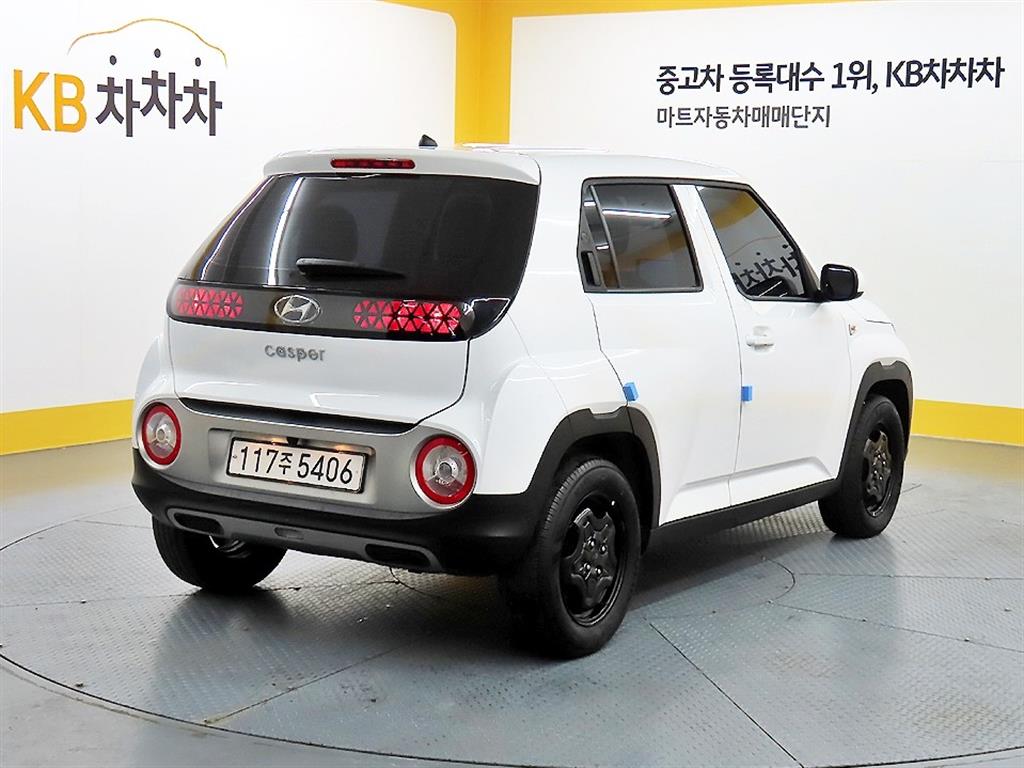 HYUNDAI Casper - Vista 4