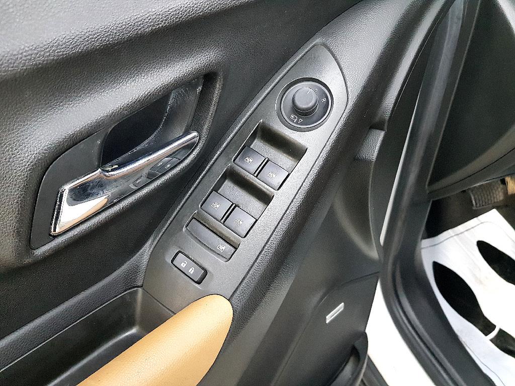 Chevrolet Trax - Vista 11