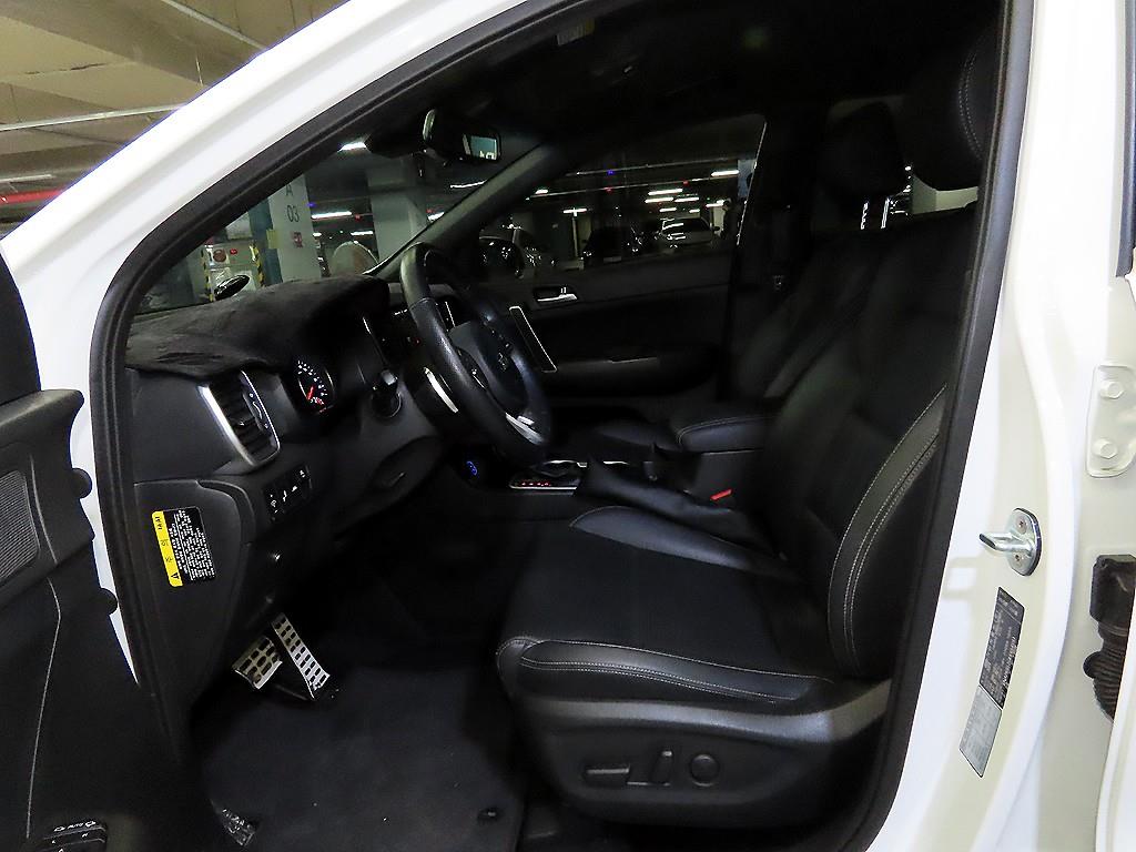 KIA Sportage - Vista 6