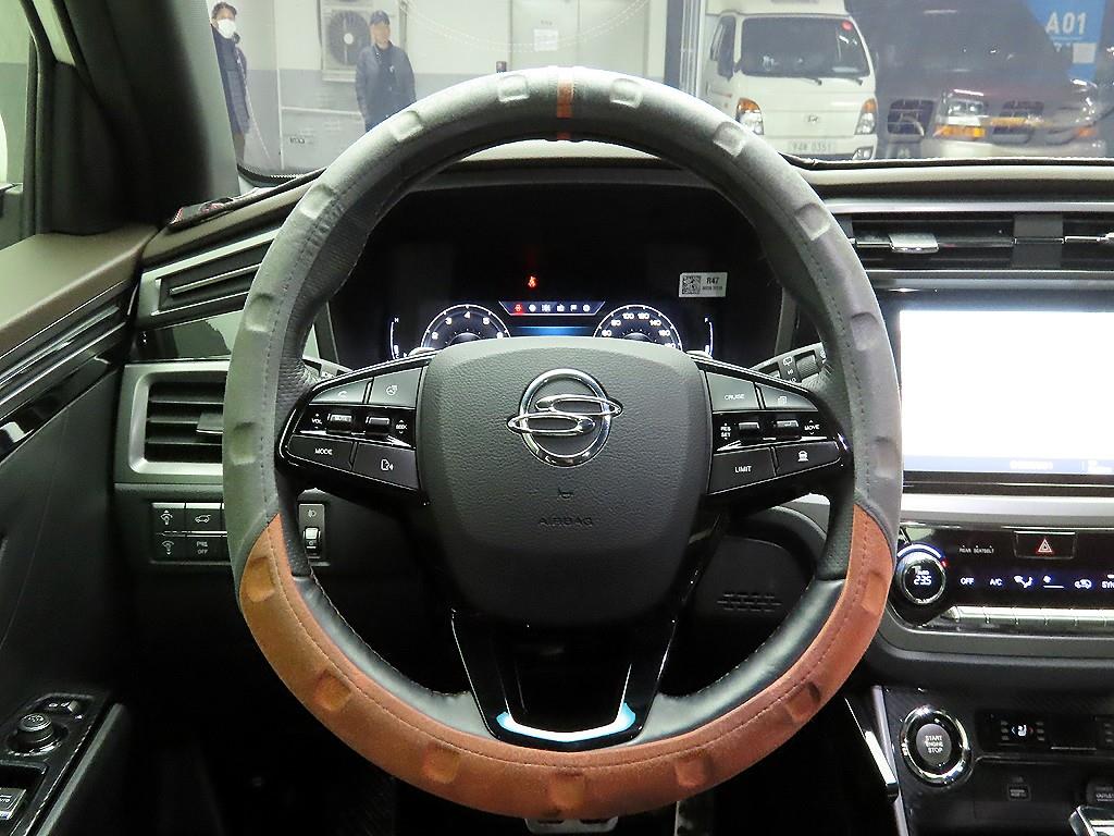 Ssangyong Korando - Vista 7