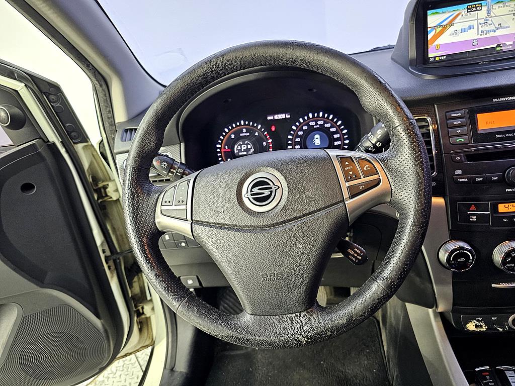 Ssangyong Korando - Vista 12