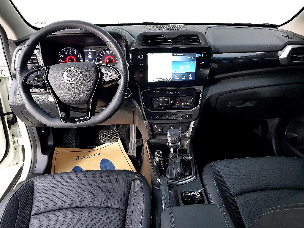 Ssangyong Tivoli - Vista 5