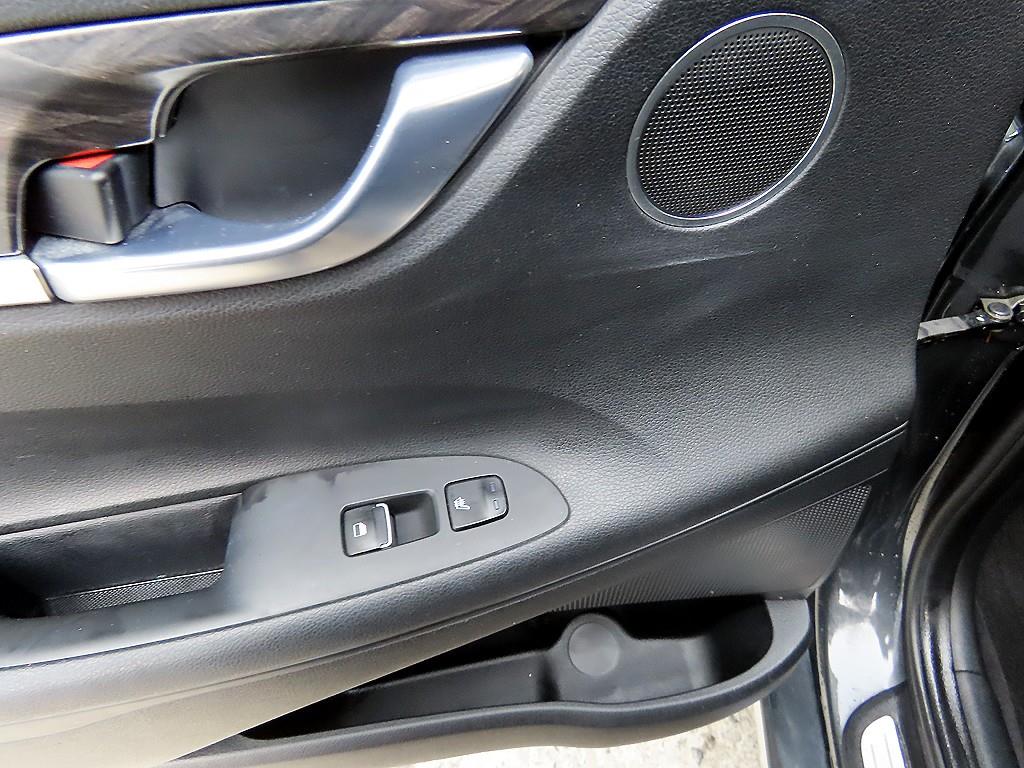 HYUNDAI Grandeur 2018 Negro - Importación desde Corea - HF Imports Iquique - Foto 17