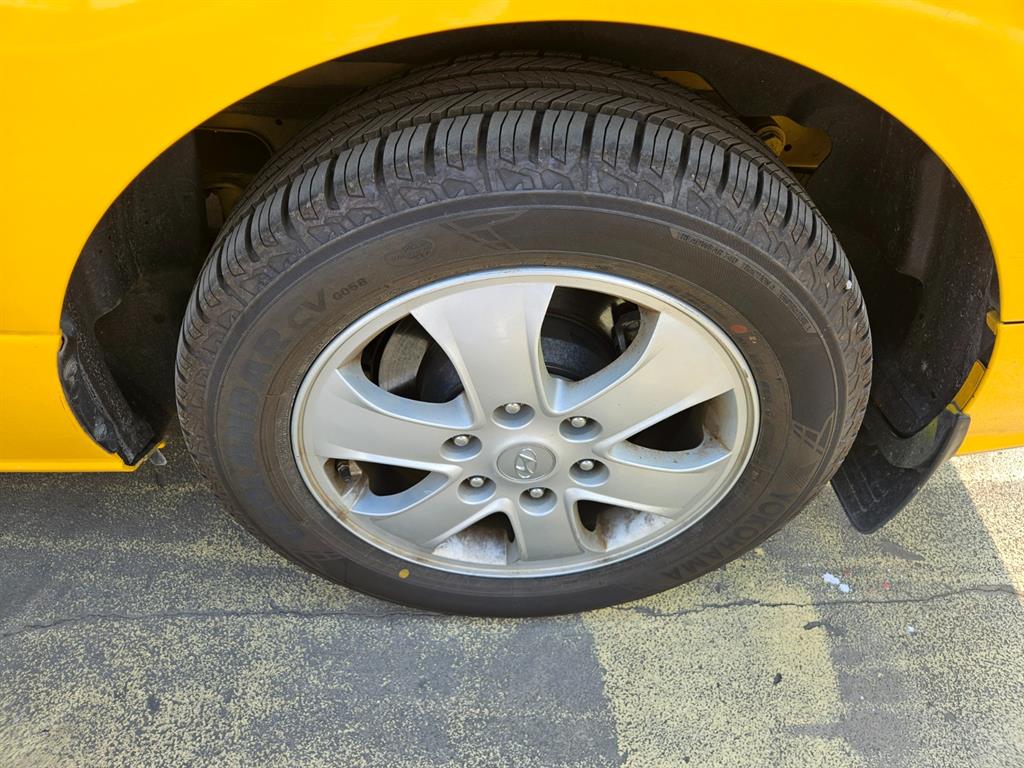 HYUNDAI Starex 2021 Amarillo - Importación desde Corea - HF Imports Iquique - Foto 17