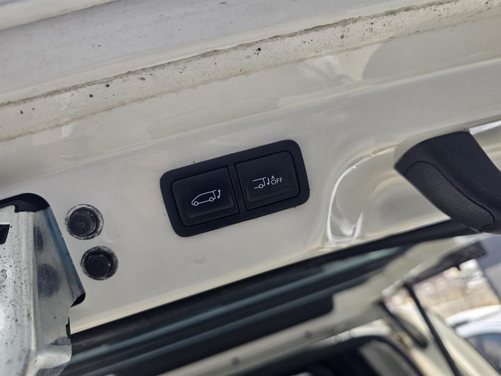 HYUNDAI Staria - Vista 10