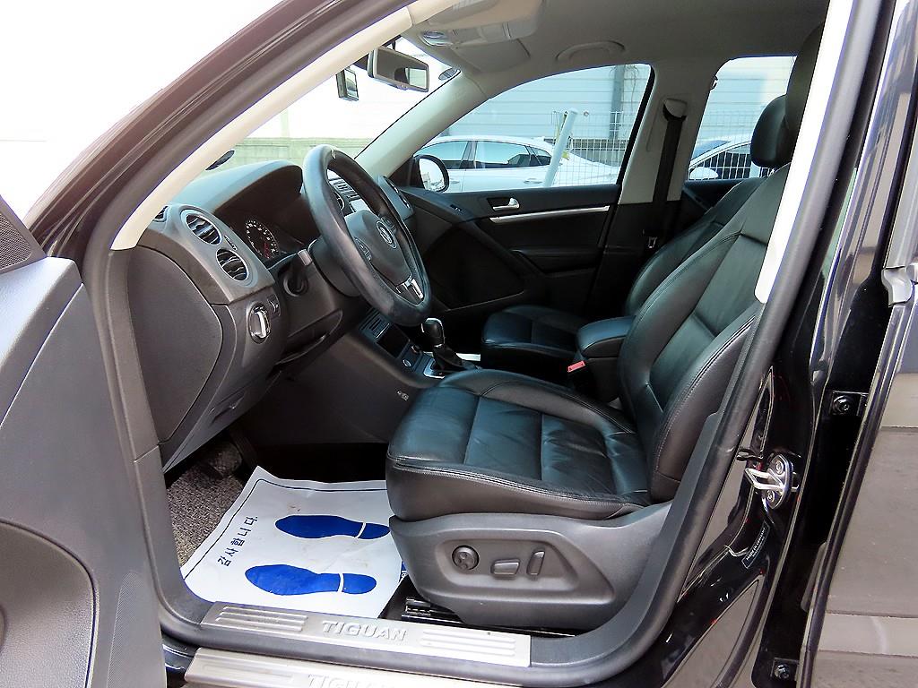 Volkswagen Tiguan - Vista 5