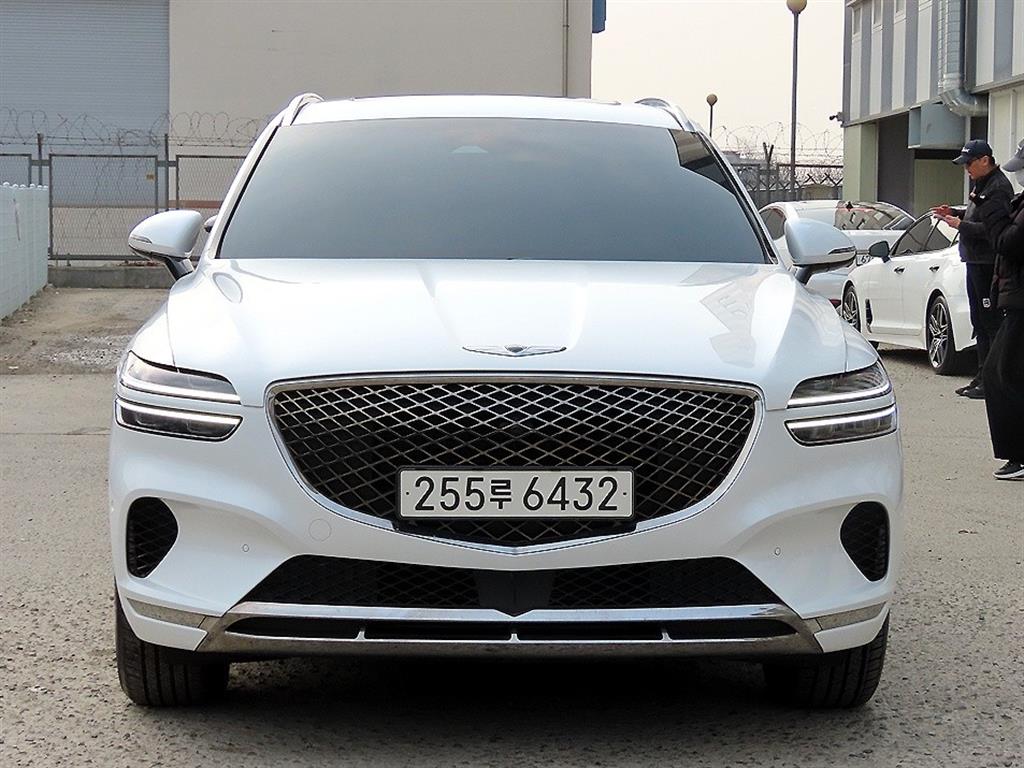 Genesis GV70 2022 Blanco - Importación desde Corea - HF Imports Iquique - Foto 1
