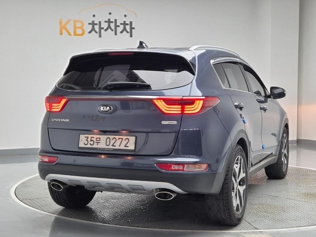 KIA Sportage - Vista 3