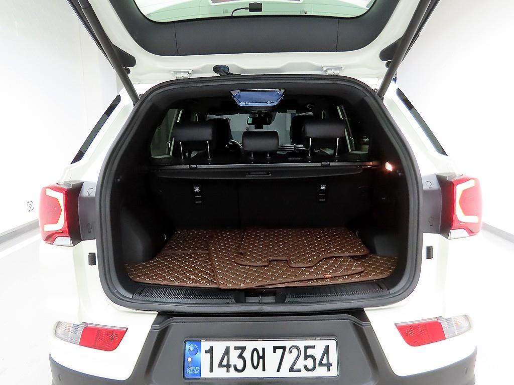 Ssangyong Korando - Vista 5