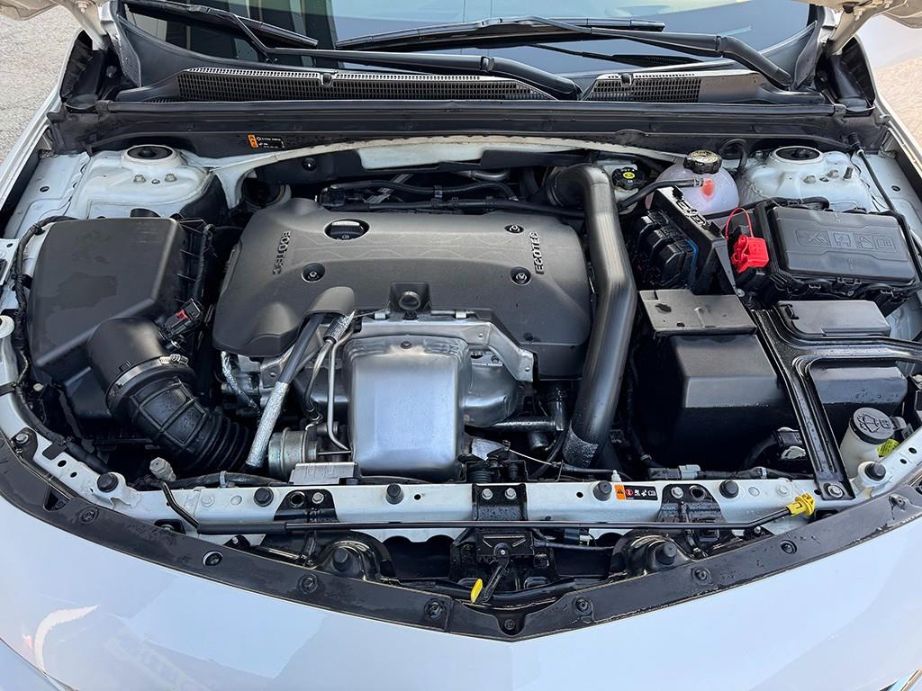 Chevrolet Malibu 2018 Blanco - Importación desde Corea - HF Imports Iquique - Foto 19