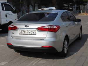 KIA K3 - Vista 6
