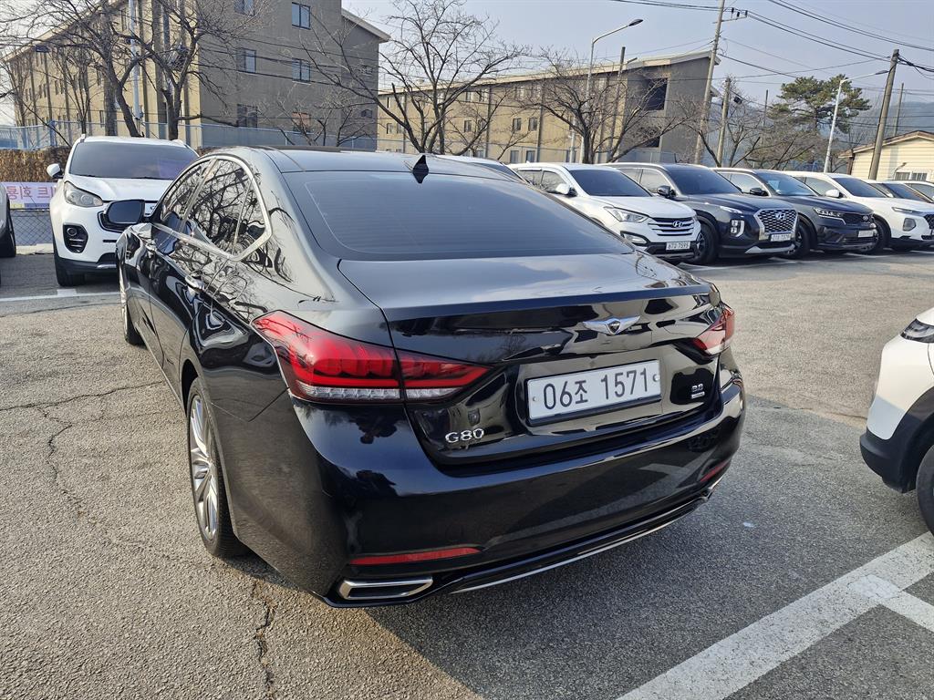 Genesis G80 - Vista 5