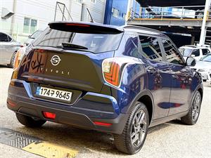 Ssangyong Tivoli - Vista 8