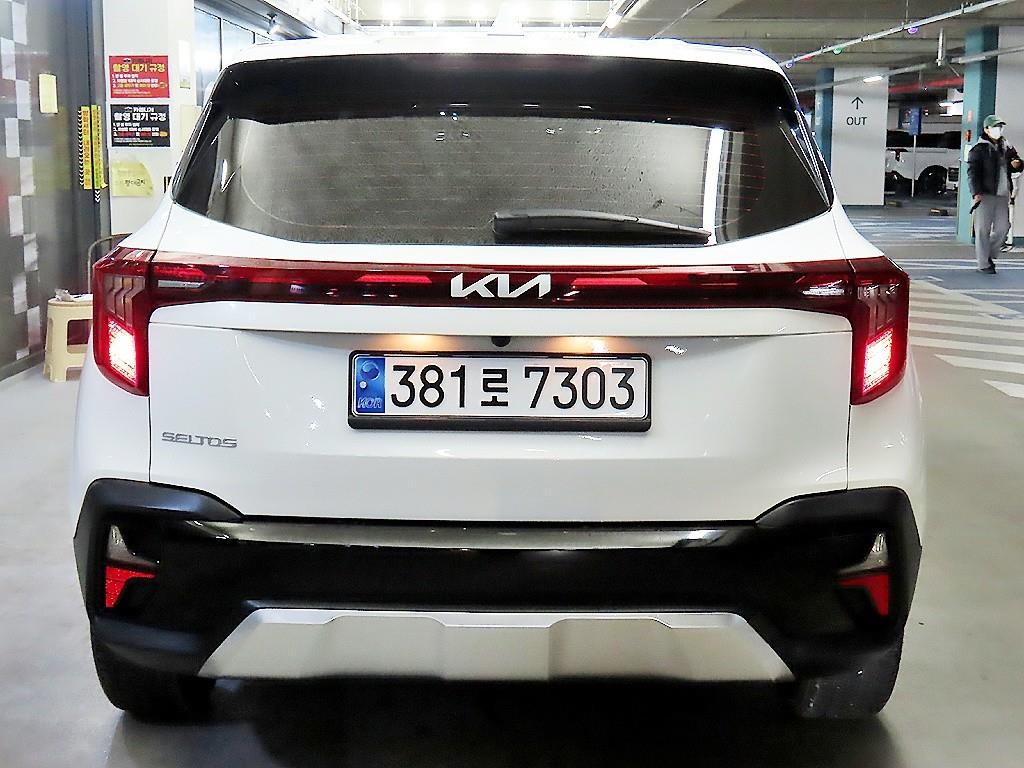 KIA Seltos - Vista 5