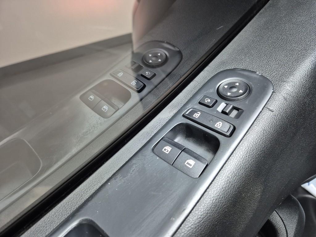 HYUNDAI Staria 2022 Azul - Importación desde Corea - HF Imports Iquique - Foto 17