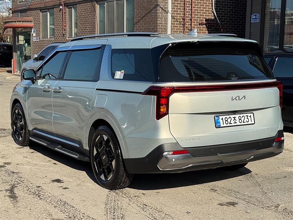 KIA Carnival - Vista 3