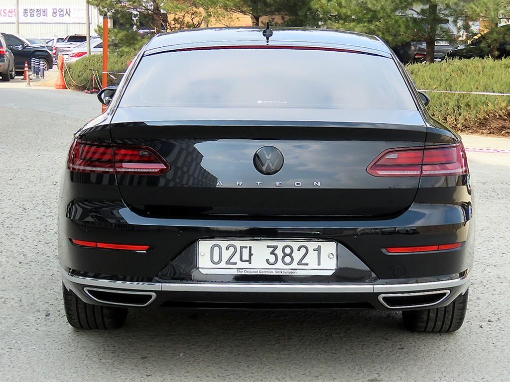 Volkswagen Arteon - Vista 4