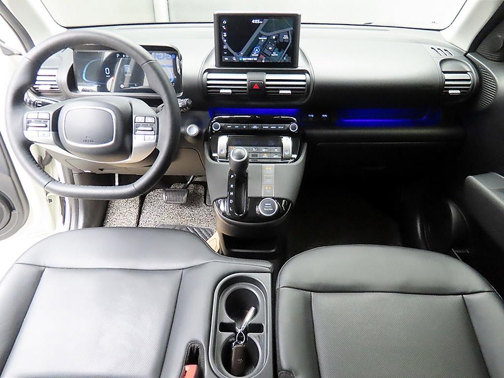 HYUNDAI Casper - Vista 7