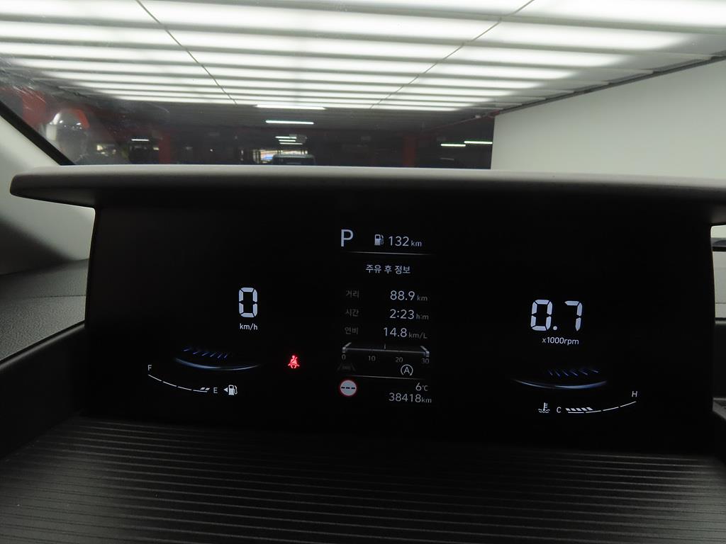 HYUNDAI Staria - Vista 8