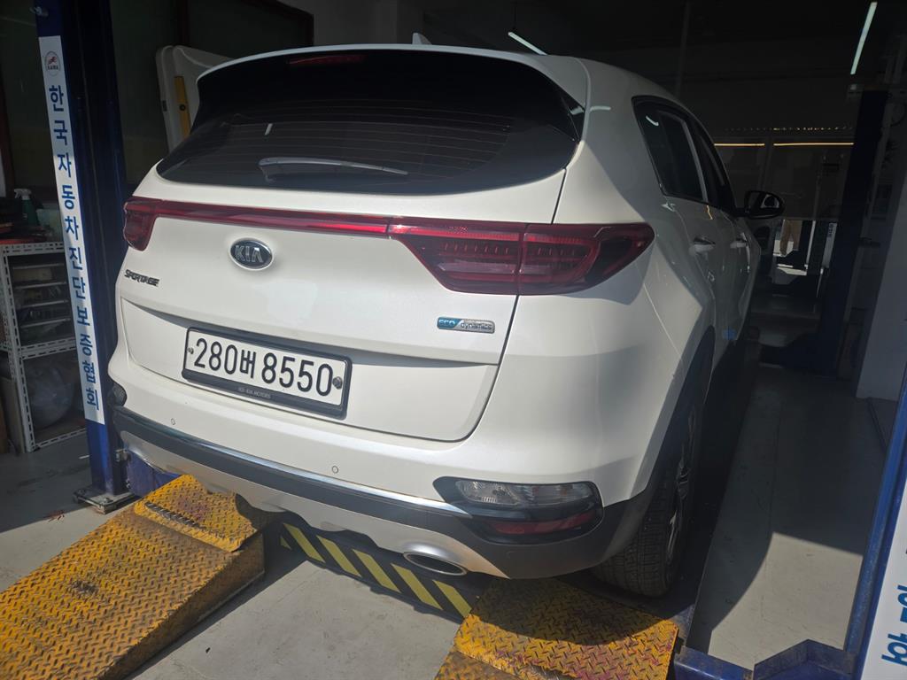 KIA Sportage - Vista 3