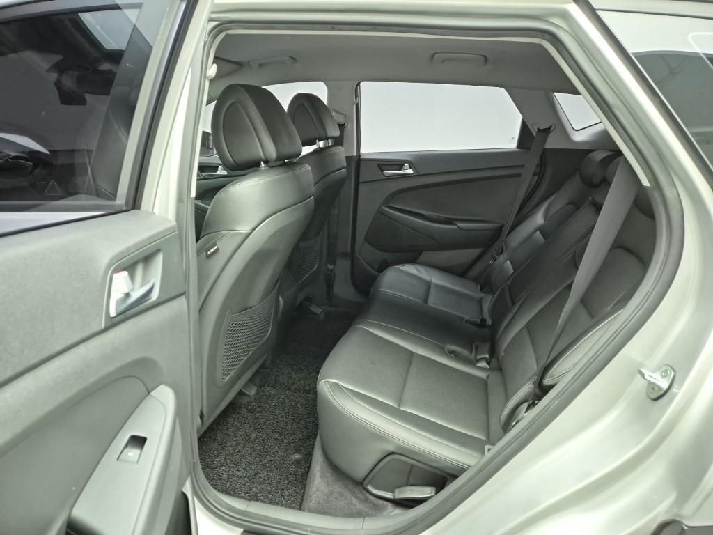 HYUNDAI Tucson 2016 Plateado - Importación desde Corea - HF Imports Iquique - Foto 15