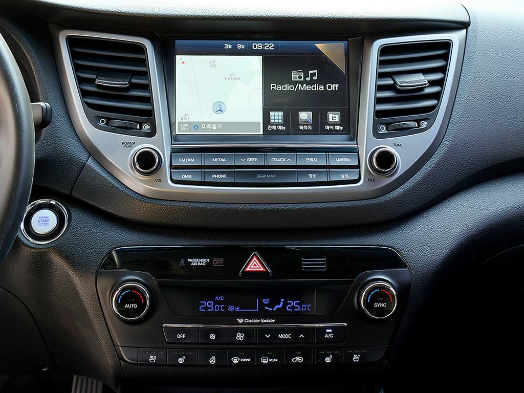 HYUNDAI Tucson 2017 Blanco - Importación desde Corea - HF Imports Iquique - Foto 8