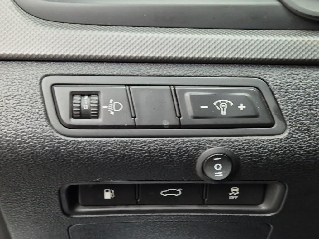 HYUNDAI Sonata 2018 Plateado - Importación desde Corea - HF Imports Iquique - Foto 16