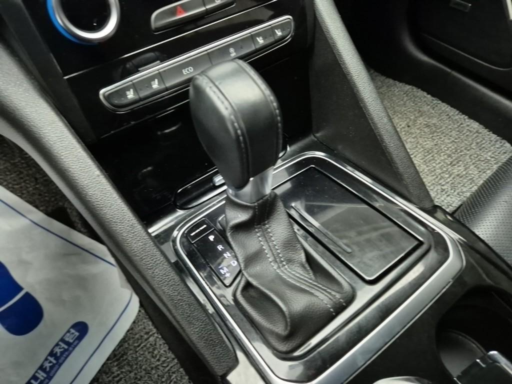 SAMSUNG SM6 - Vista 8