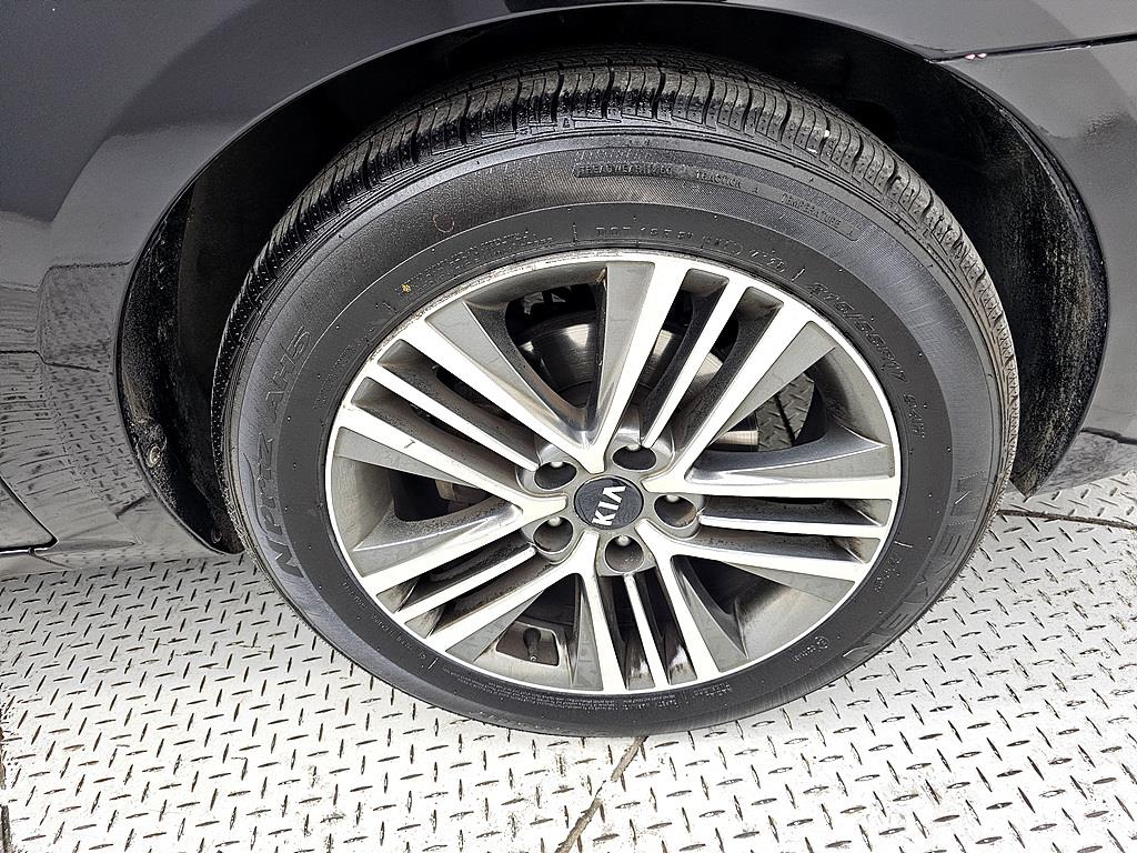 KIA Carens 2008 Negro - Importación desde Corea - HF Imports Iquique - Foto 20