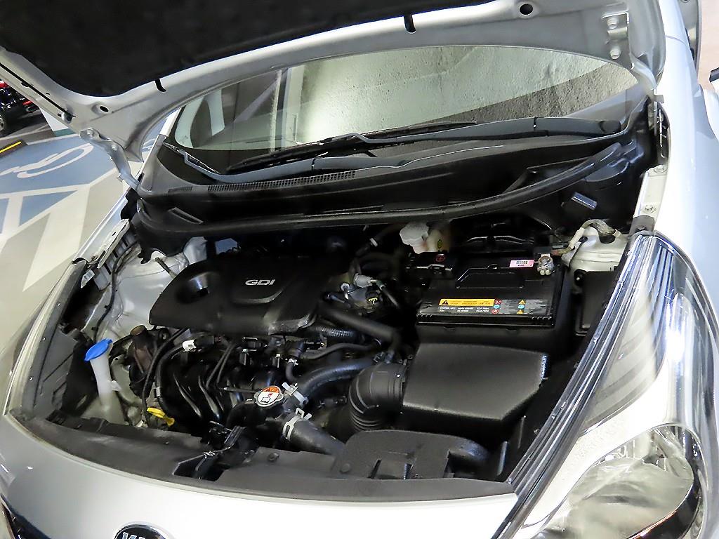 KIA Pride 2017 Plateado - Importación desde Corea - HF Imports Iquique - Foto 18