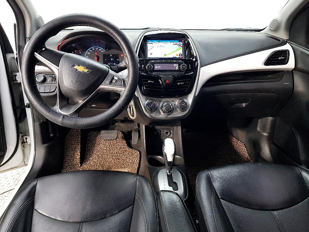 Chevrolet Spark - Vista 5