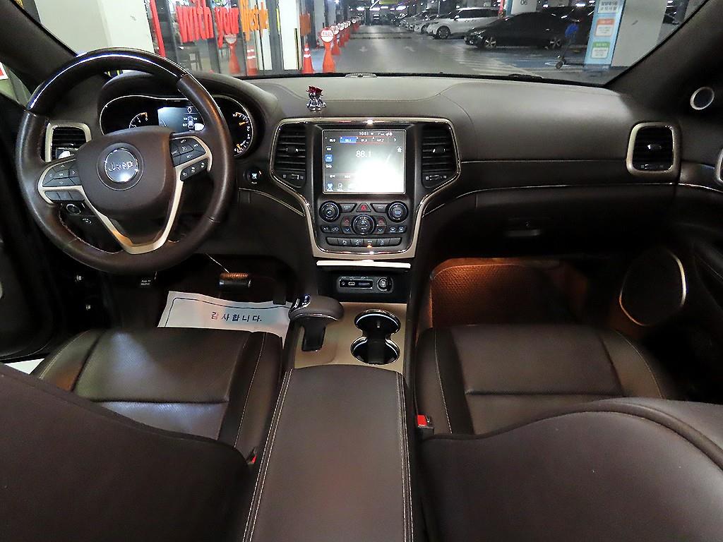 Jeep Cherokee - Vista 10