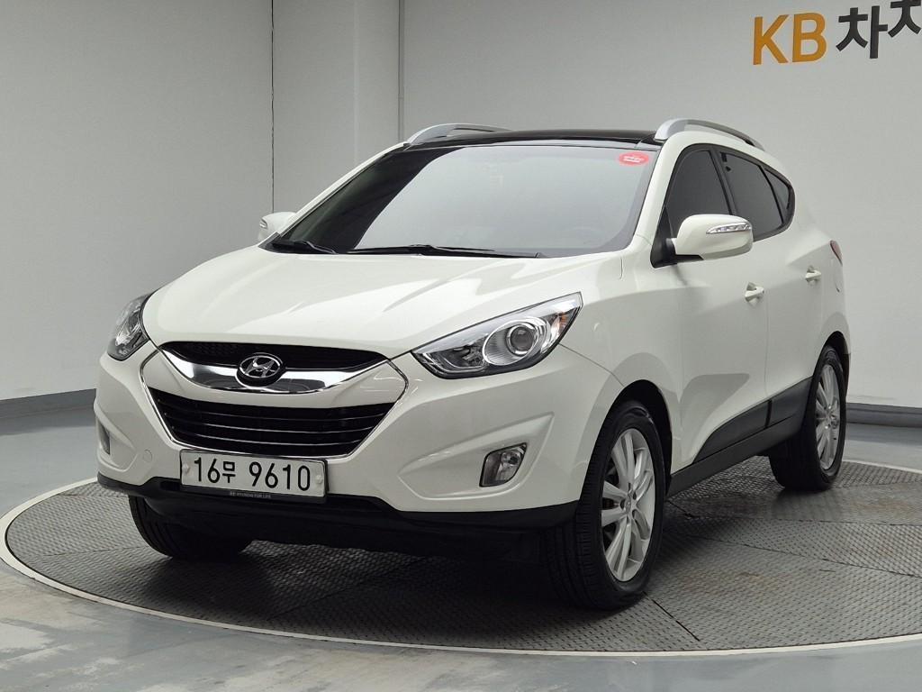 HYUNDAI Tucson 2012 Blanco - Importación desde Corea - HF Imports Iquique - Foto 1